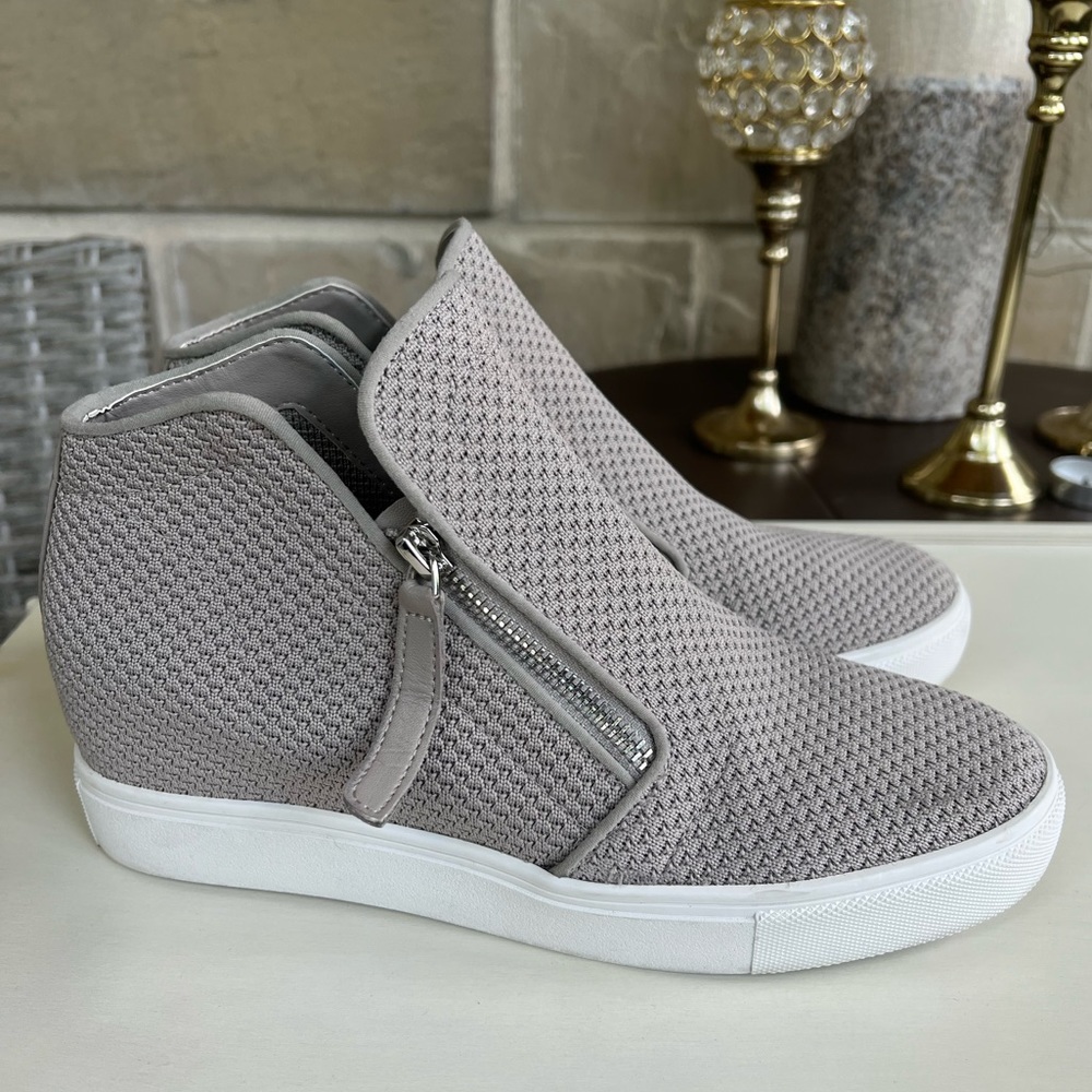 Steve Madden wedge tennis shoes